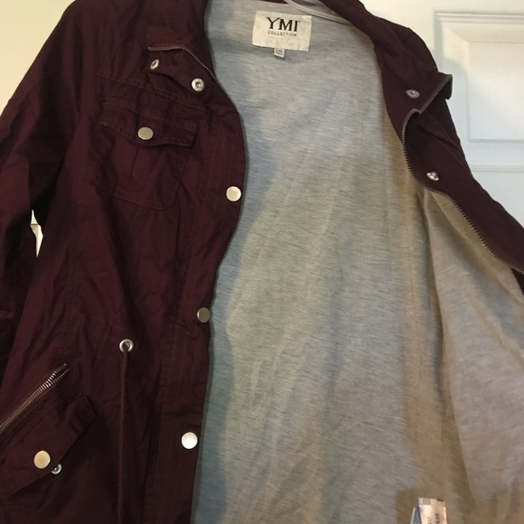 Wine colored outerwear jacket - Picture 2 of 2